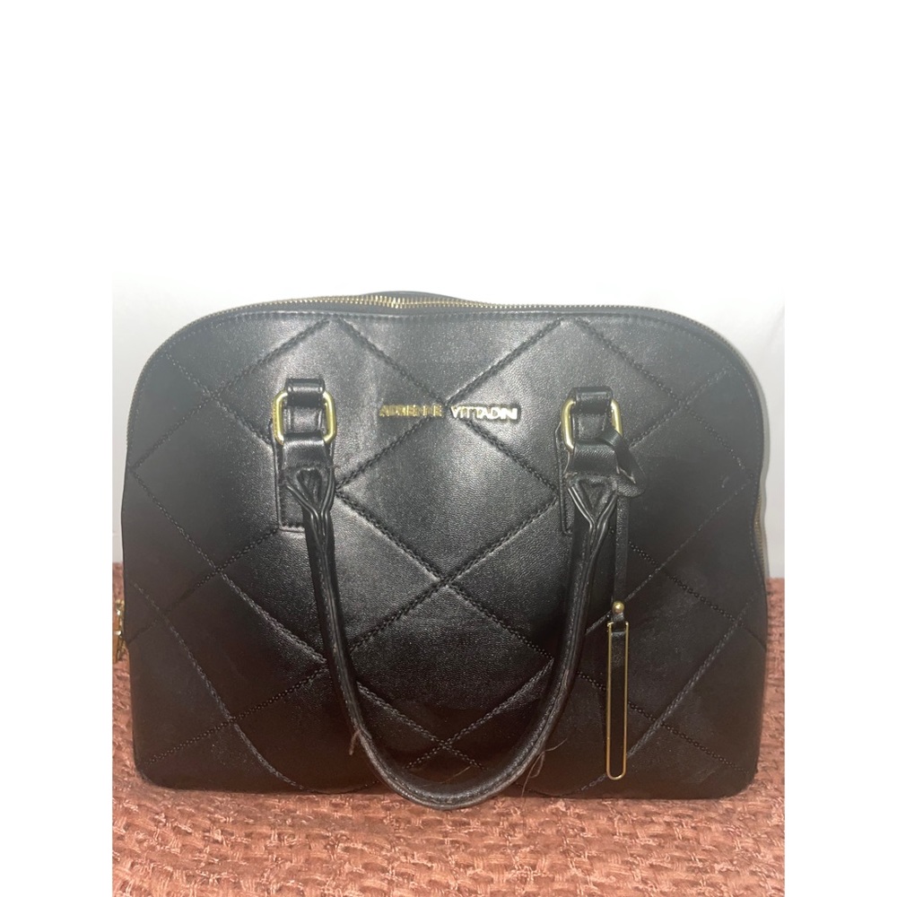 Adrienne Vittadini Tote